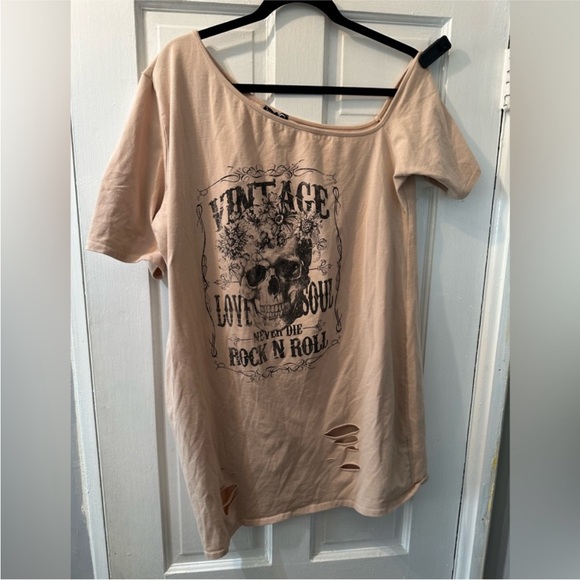 FN Distressed Mini Dress (2X) - Picture 4 of 6